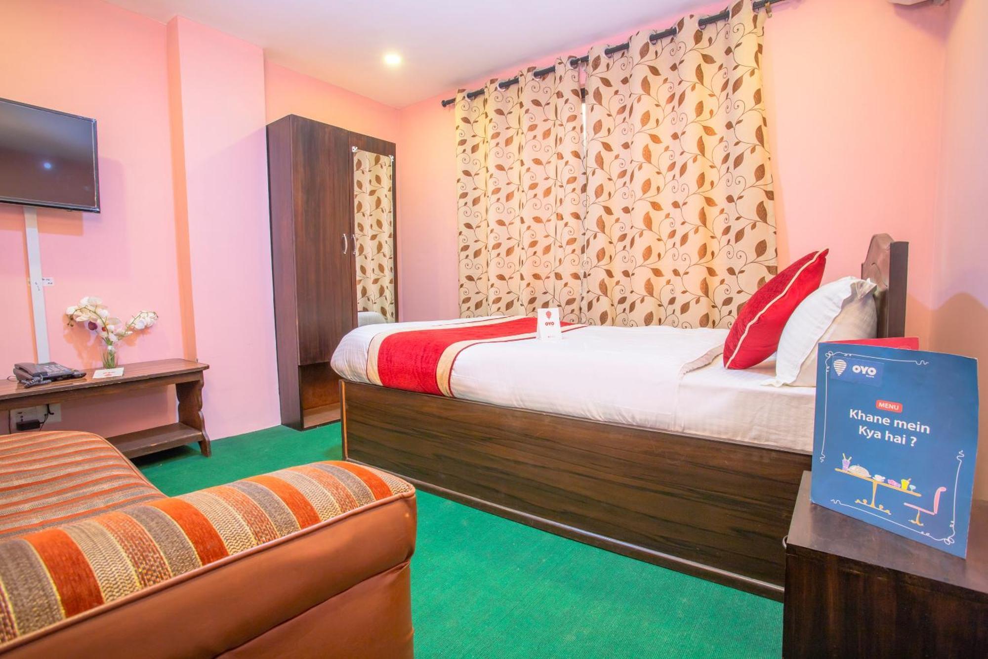 Oyo 137 Hotel Pranisha Inn Pashupatināth Buitenkant foto