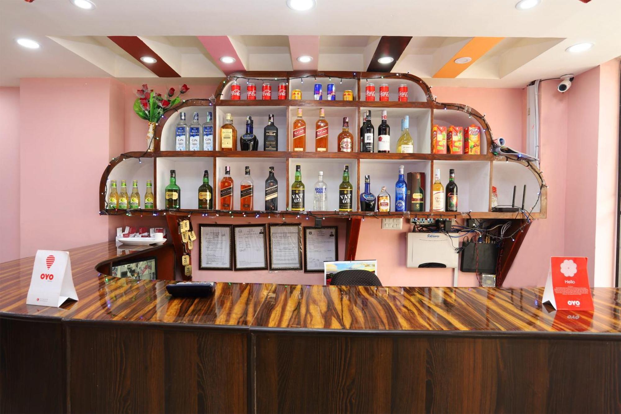 Oyo 137 Hotel Pranisha Inn Pashupatināth Buitenkant foto
