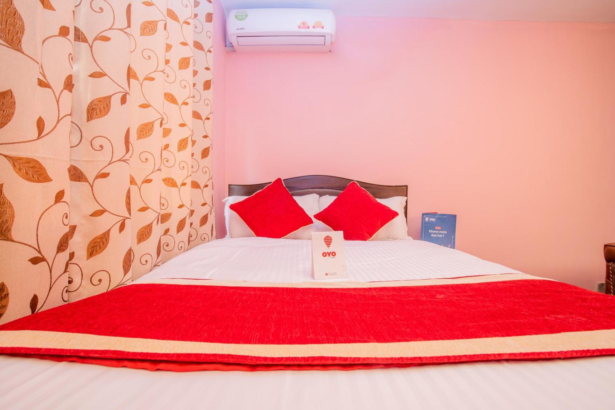 Oyo 137 Hotel Pranisha Inn Pashupatināth Buitenkant foto