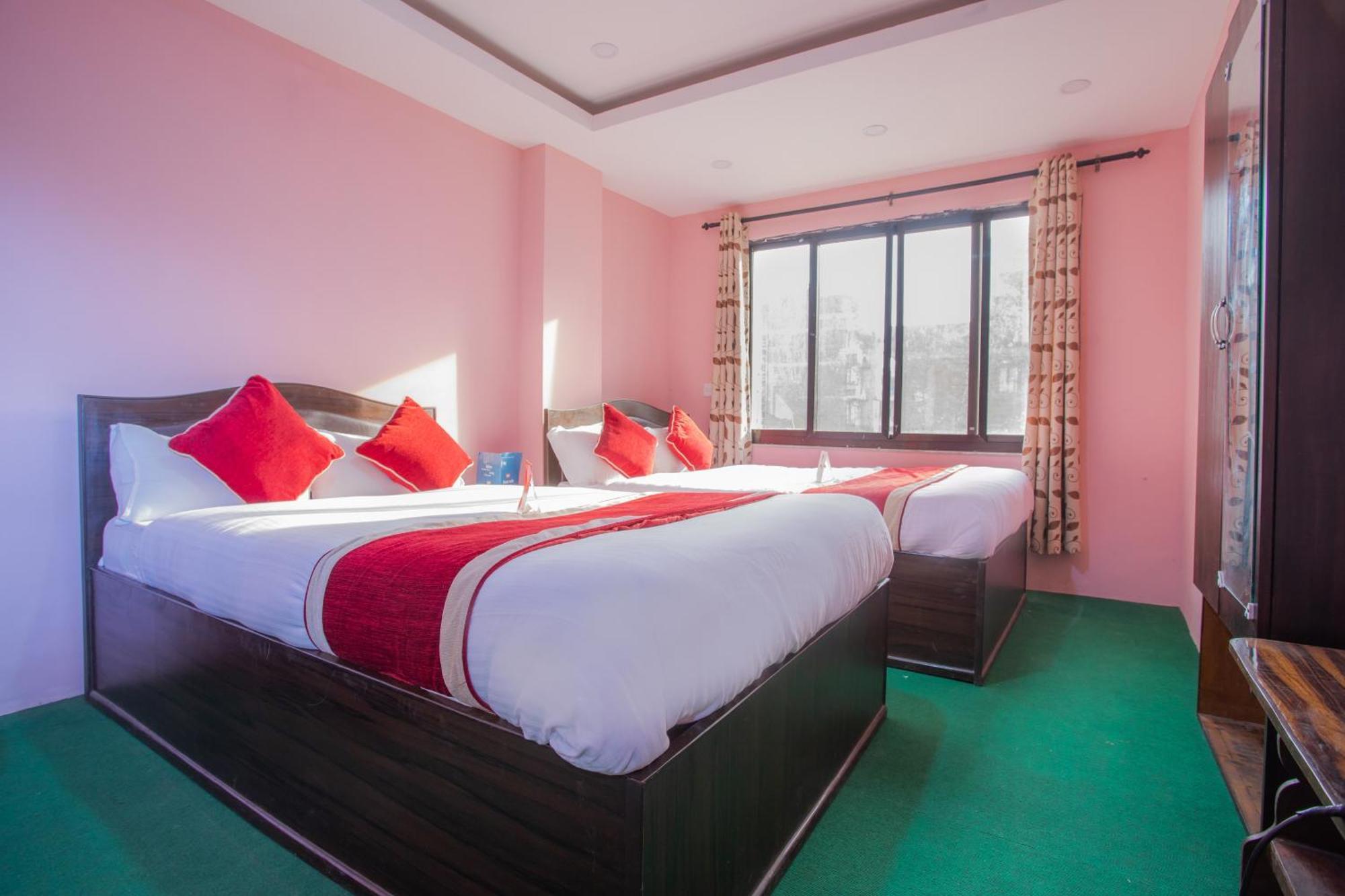 Oyo 137 Hotel Pranisha Inn Pashupatināth Buitenkant foto
